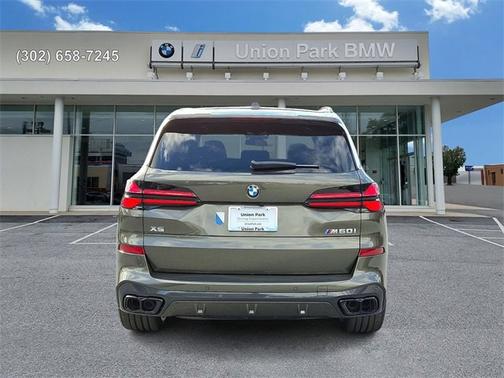 2026 BMW X5 M60i