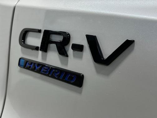 Platinum White Pearl 2027 Honda CR-V Hybrid TrailSport