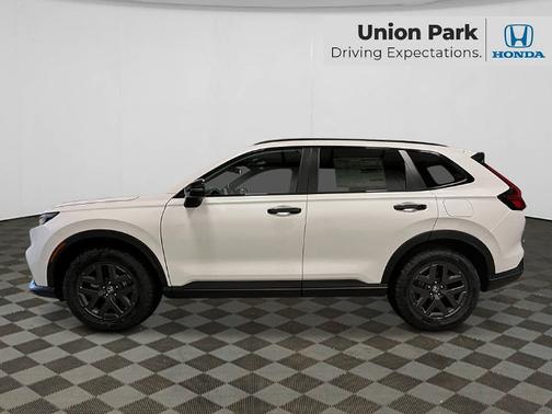 Platinum White Pearl 2027 Honda CR-V Hybrid TrailSport