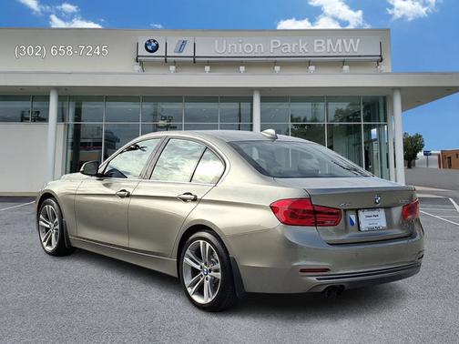 2017 BMW 330 i xDrive