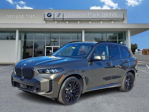 Manhattan Green Metallic 2026 BMW X5 xDrive40i