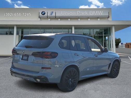 Brooklyn Grey Metallic 2025 BMW X5 xDrive40i