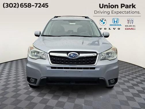 Ice Silver Metallic 2016 Subaru Forester 2.5i Touring