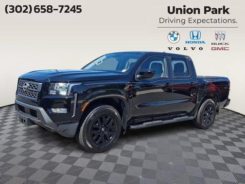 Super Black 2022 Nissan Frontier SV