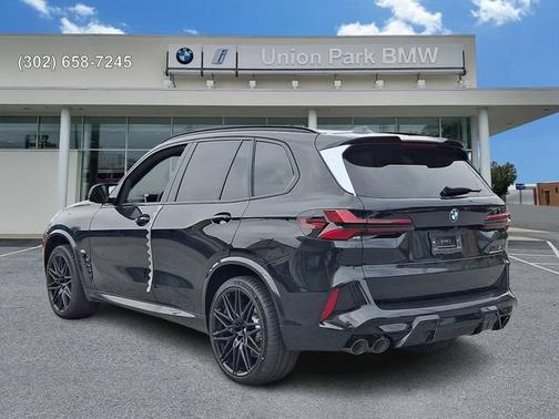 Black Sapphire Metallic 2026 BMW X5 M Competition