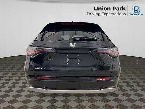 Crystal Black Pearl 2026 Honda HR-V EX-L