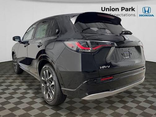 Crystal Black Pearl 2026 Honda HR-V EX-L