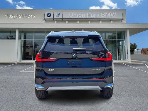 Black Sapphire Metallic 2026 BMW X1 xDrive28i