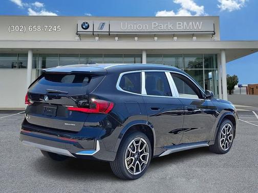 Black Sapphire Metallic 2026 BMW X1 xDrive28i