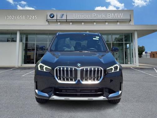 Black Sapphire Metallic 2026 BMW X1 xDrive28i