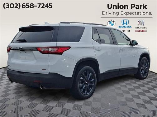 2020 Chevrolet Traverse RS
