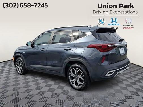 Gravity Gray 2021 Kia Seltos EX