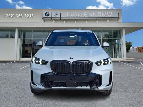 Brooklyn Grey Metallic 2026 BMW X5 xDrive40i