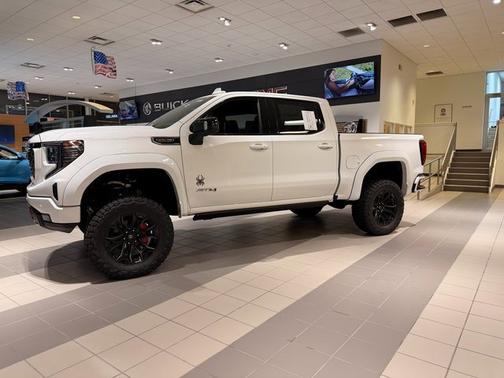2025 GMC Sierra 1500 AT4