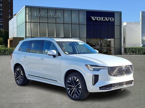 Crystal White Pearl 2026 Volvo XC90 Plug-In Hybrid Ultra