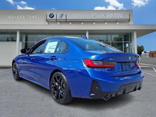 Portimao Blue Metallic 2026 BMW 330 330i xDrive