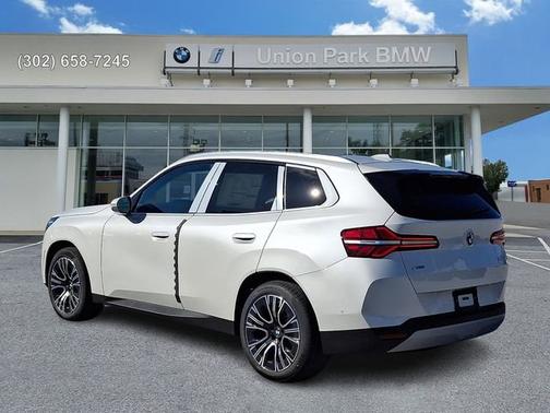 Mineral White Metallic 2026 BMW X3 30 xDrive
