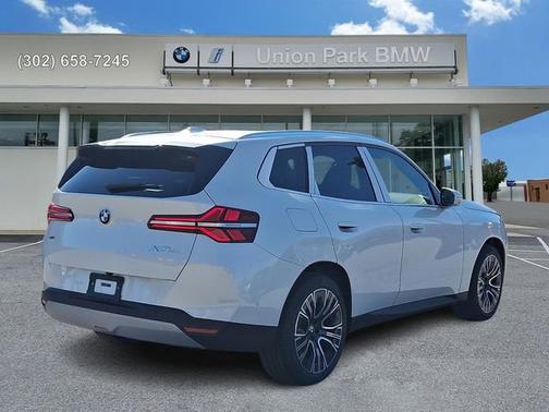 Mineral White Metallic 2026 BMW X3 30 xDrive