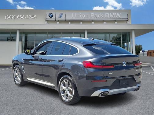 2024 BMW X4 xDrive30i