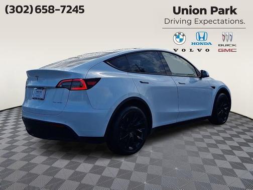 White 2021 Tesla Model Y Long Range
