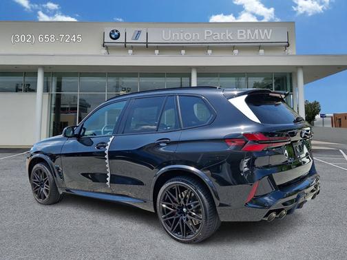 Black Sapphire Metallic 2026 BMW X5 M Competition