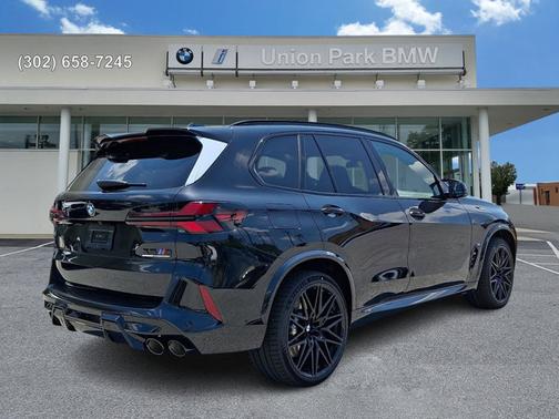 Black Sapphire Metallic 2026 BMW X5 M Competition
