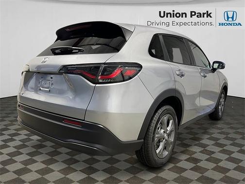 2026 Honda HR-V LX