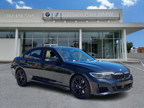 Black Sapphire Metallic 2021 BMW M340 M340i xDrive