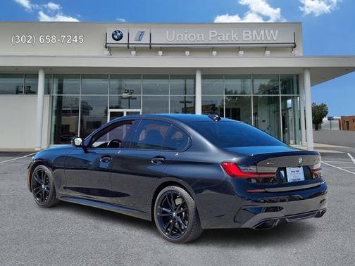 Black Sapphire Metallic 2021 BMW M340 M340i xDrive