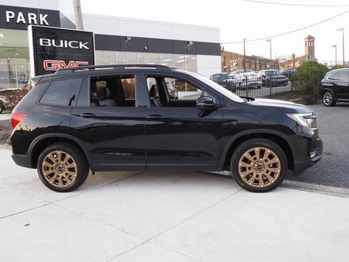 2023 Honda Passport Elite