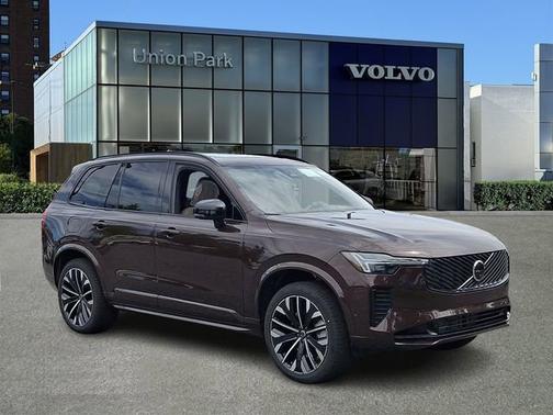 Mulberry Red Metallic 2026 Volvo XC90 Plug-In Hybrid Ultra Dark Theme