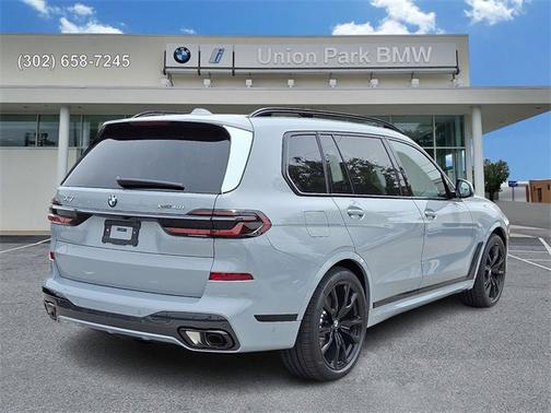 2026 BMW X7 xDrive40i