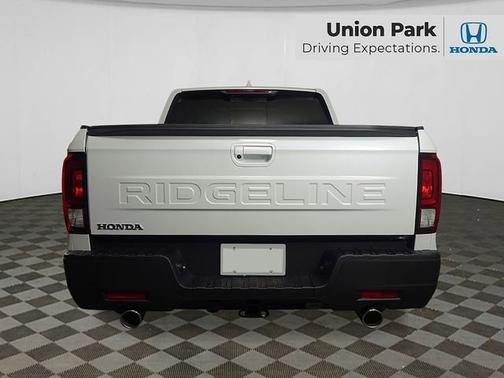 Platinum White Pearl 2026 Honda Ridgeline RTL