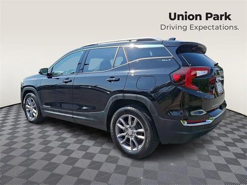 2022 GMC Terrain SLT