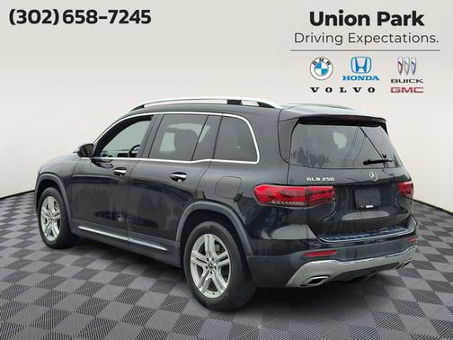 2022 Mercedes-Benz GLB 250 GLB 250