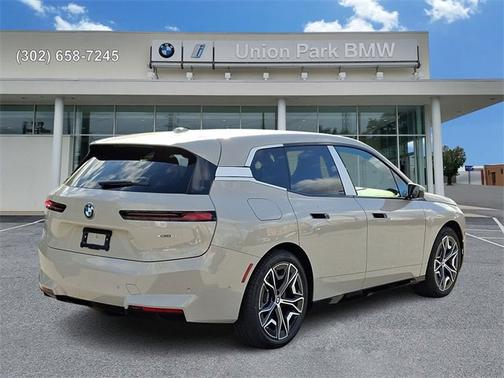 2026 BMW iX xDrive45