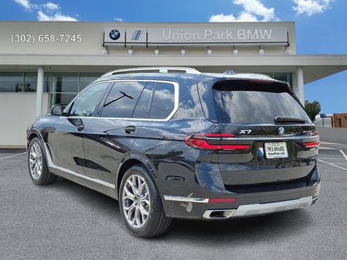 2023 BMW X7 xDrive40i