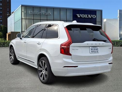 2025 Volvo XC90 Plus