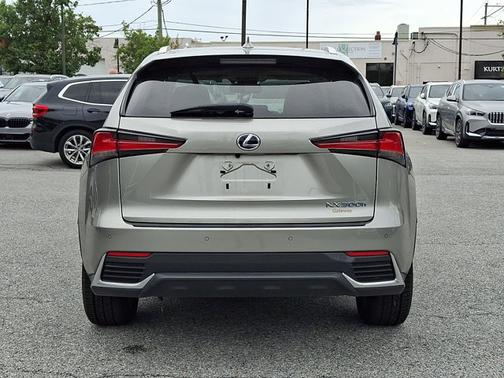Atomic Silver - 1J7 2018 Lexus NX 300h Base