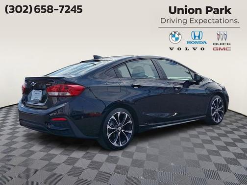 Mosaic Black Metallic 2019 Chevrolet Cruze Premier