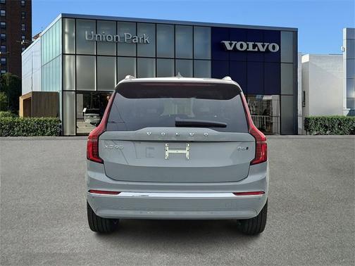 2026 Volvo XC90 Ultra
