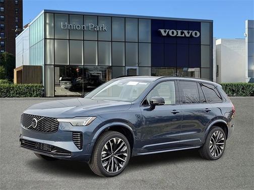 2026 Volvo XC90 Ultra Dark Theme