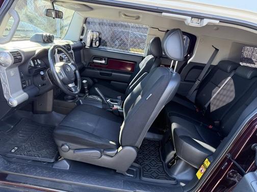 2007 Toyota FJ Cruiser Base