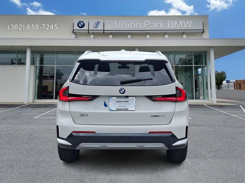 Alpine White 2023 BMW X1 xDrive28i