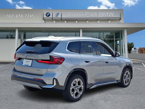 Space Silver Metallic - C67 2024 BMW X1 xDrive28i