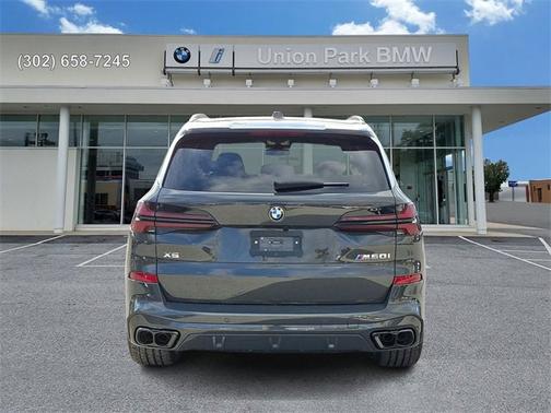 2026 BMW X5 M60i