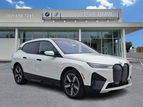Alpine White 2024 BMW iX xDrive50