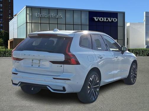 2026 Volvo XC60 Ultra