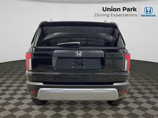 Crystal Black Pearl 2026 Honda Passport RTL