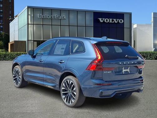 Denim Blue Metallic 2026 Volvo XC60 Ultra
